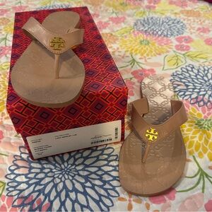NWT TORY BURCH Authentic Monroe Leather Thong Sandal Size 9.5 New In Box